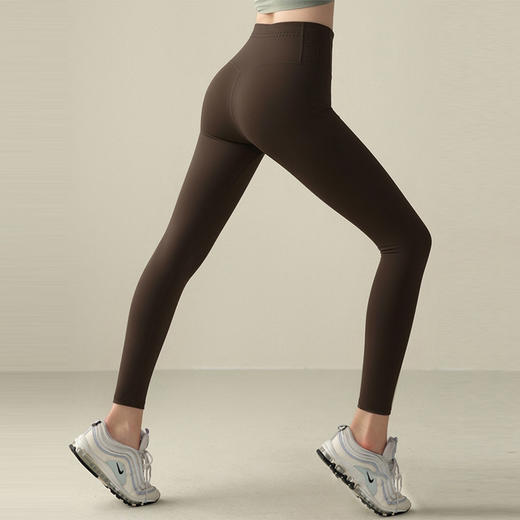 【焕新季】美奈川超薄透气孔防晒裤久穿不卷边不下滑UPF50+高倍防晒贴合身形无束缚EM06204 商品图3