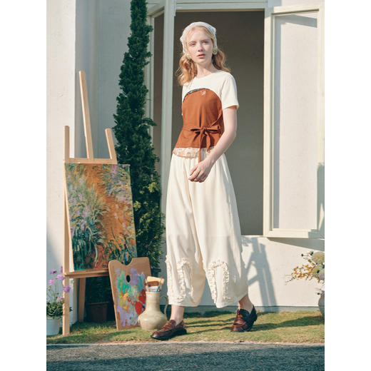 两三事余烬星辰2026夏季新款时尚刺绣撞色印花下摆绑带短袖t恤女 商品图3