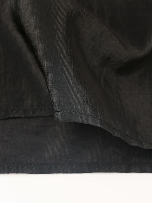 黑色肌理感圆领长袖衬衫 垂坠感宽松显瘦上衣 慵懒风通勤百搭衬衣 商品图6