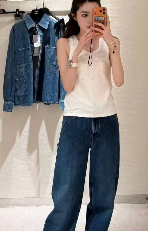 一店d 镂空刺绣背心+短袖 香奶奶家𝐂𝐡𝐚𝐧𝐞𝐥 𝟐𝟔𝐩 商品图1