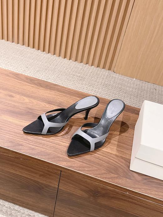 Saint Laurent 26SS早春新款圣罗兰尖头细带穆勒鞋（DBG） 商品图9