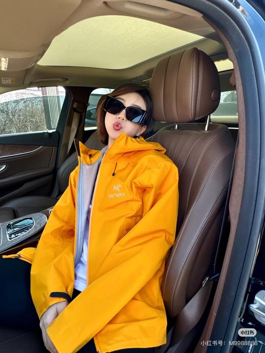 直发 品牌商订单余料加栽，化骨鸟家全压胶 硬壳冲锋衣 商品图5