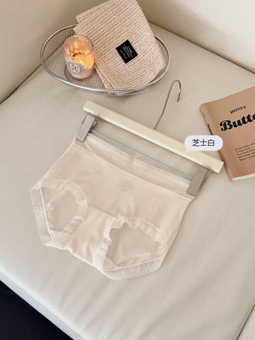 💥【草本初色 山茶花螺纹冰感女士中腰内裤632款】💗中腰设计！桑蚕丝抗菌底裆 ✅立体包臀剪裁，如同为你量身定制的肌肤🛡 ✅「山茶花螺纹」布面带来立体冰感与纹理触觉🍑 商品图10