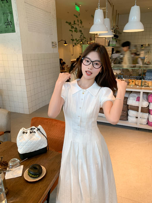 <曾小咸推荐>3.25现货秒杀 ！微信超特价！学院风泡泡袖连衣裙 日常279.99 立减140 秒杀139.99！！ 商品图8