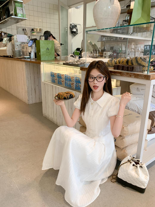 <曾小咸推荐>3.25现货秒杀 ！微信超特价！学院风泡泡袖连衣裙 日常279.99 立减140 秒杀139.99！！ 商品图6