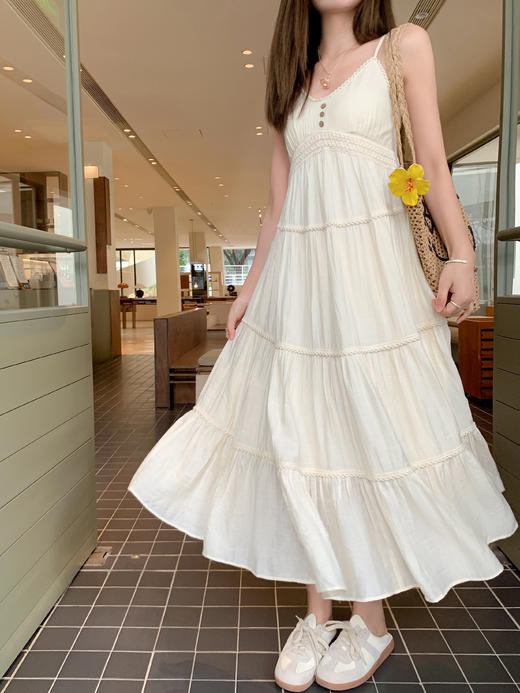 <曾小咸推荐>3.25现货秒杀 ！微信超特价！法式V领吊带连衣裙 日常269.99 立减150 秒杀119.99！！ 商品图10