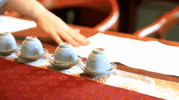 【五一/暑期】少数人才能体验到～江南亲子限定版！包船游西湖秘境，当西溪渔夫，大咖精讲南宋官窑，观摩杭州6小龙、浙大求是讲堂，体验莫干山乡村美学，宋代点茶，5钻酒店…暑期前60位立减600元 商品缩略图1