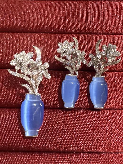 GAONAS  玲珑春色 中式温润蓝色梅瓶胸针11913ZB 商品图3