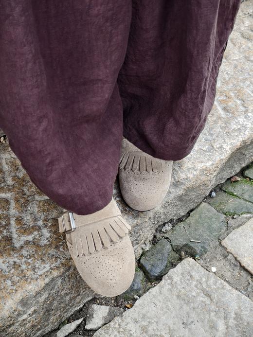 非常秀气的款【一脚蹬单鞋】10天发货，鞋舌有弹力绳，肉肉脚可穿，鞋面翻毛皮，鞋内里透气柔软猪皮，脚感舒适，平底鞋 商品图4