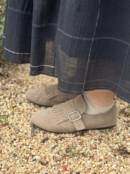 非常秀气的款【一脚蹬单鞋】10天发货，鞋舌有弹力绳，肉肉脚可穿，鞋面翻毛皮，鞋内里透气柔软猪皮，脚感舒适，平底鞋 商品图9