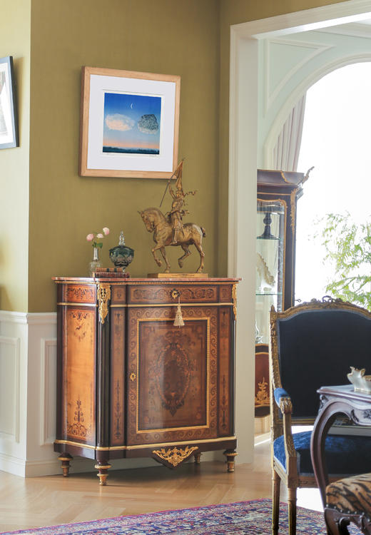 独角鹿西洋古董2010年法国巴黎Art-Lithographies出版雷内·马格利特图版签名限量彩色石版画作品《The Battle of the Argonne阿尔贡战役》 商品图0