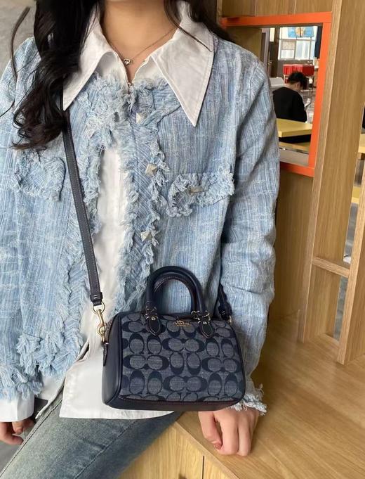 【经典必入款】COACH/蔻驰 Rowan18迷你波士顿手拎包小包枕头包CH160  香港直邮 送礼盒礼袋 清关约7个工作日-w 商品图4