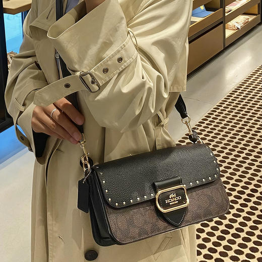 【时尚法棍酒神】COACH/蔻驰 女士MORGAN经典单肩斜挎腋下包（尺寸：30cm* 11.5cm*22cm）香港直邮 送礼盒礼袋清关约7个工作日-w 商品图1