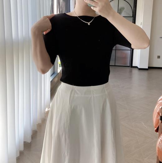 直发 巨显瘦！单一字领显瘦中袖针织衫+款八片立裁花苞裙液氨棉半身裙 商品图6