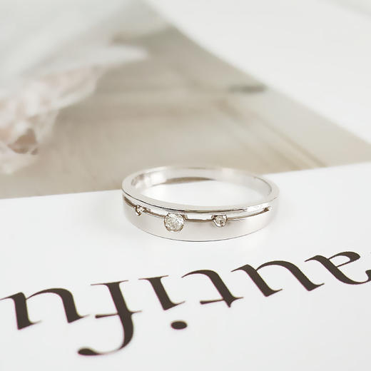 【天然正品】AU750白金简约时尚群镶款0.045克拉钻石戒指15号（戒圈可改）120226NJT67 商品图3