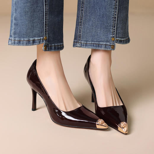 【预售7天】高级感车厘子红浅口单鞋漆皮一脚蹬小皮鞋女细跟尖头高跟鞋FDJ&YC-607 商品图3