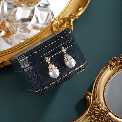 子佩集【秾华因缘】银S925珍珠惜王妃耳钉【YE0634】11.5mm珠镀金吊球宝塔2601 商品图1