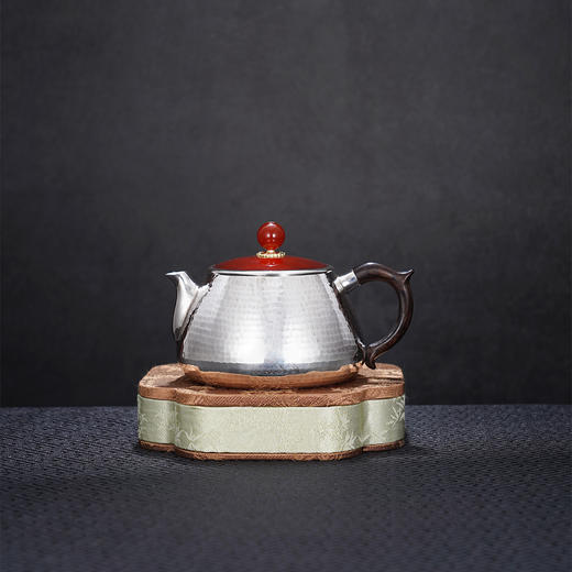 子佩集【弘福胤禧】银S999摆件【COOXHCFO001】茶具红盖锤纹小茶壶2602 商品图1