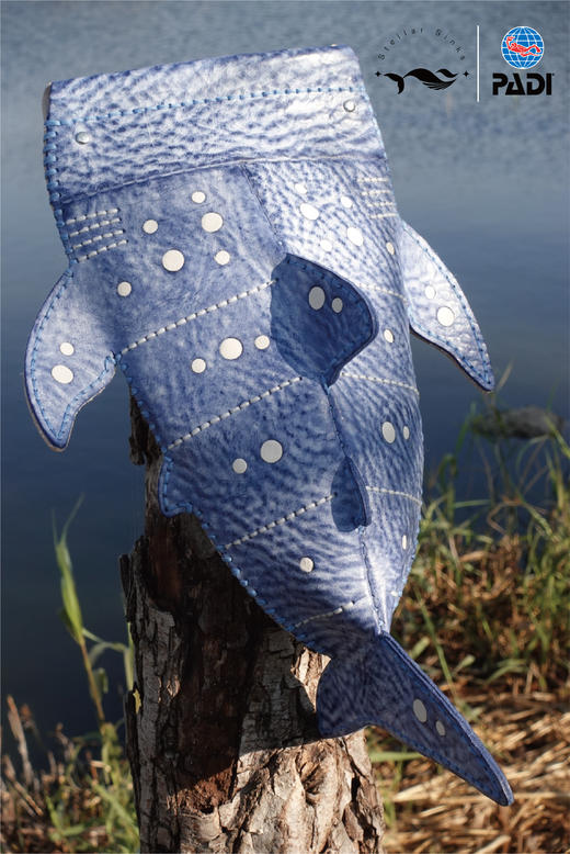 PADI Gear - PADI ✖ Stellar Sinks 手工皮质斜挎包 商品图1