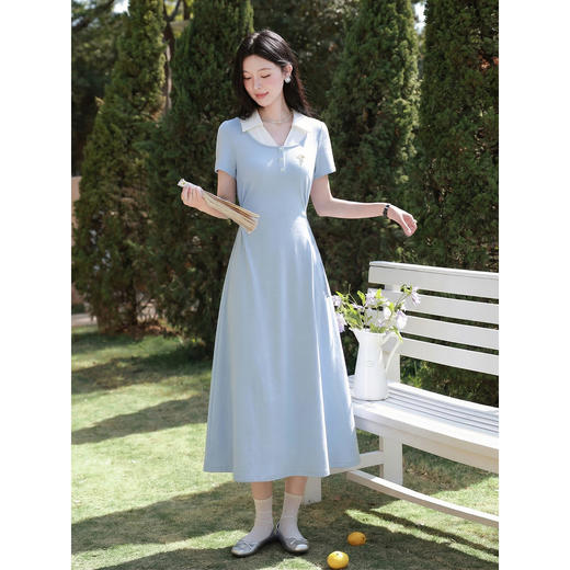 鹿向南【0328/20:00新品前一小时7折】蓝色连衣裙 商品图1