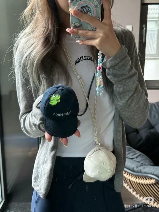 Oem工厂订单，正品单，两色！lulu家棒球帽零钱包ball capnano!可挂脖 可斜挎 商品图5