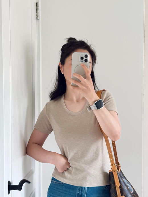 26春夏万搭T-鹅蛋领显瘦短袖T恤【包邮+三天无理由退换】 商品图6