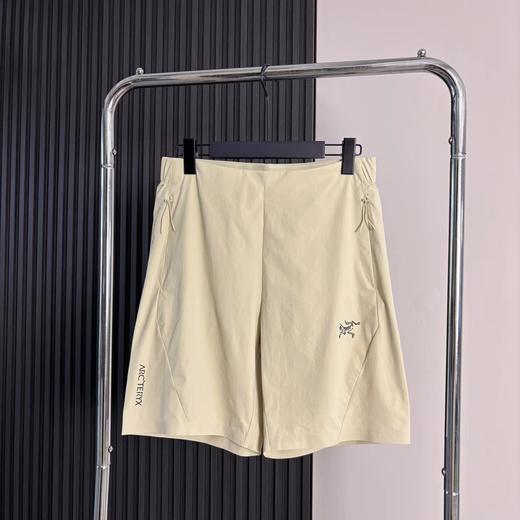 F032508春夏季新款男款户外修身剪裁轻量速干短裤 商品图5