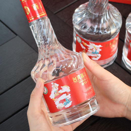 【宝岛阿里山 纯粮固态发酵】台湾高粱酒四瓶礼盒装 52°浓香型白酒 商品图2