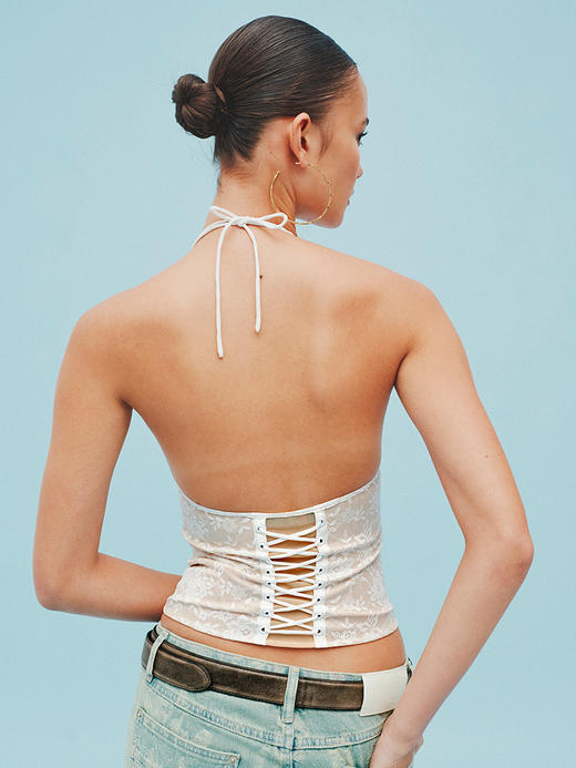 TR她热 甜欲陷阱 白色蕾丝透视绑带复古辣妹显瘦收腰露背挂脖背心 预售 商品图1