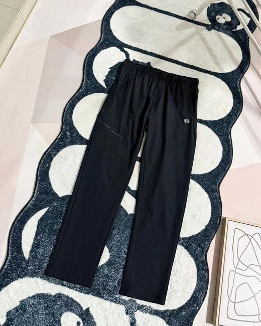 F032526春秋季新款休闲运动裤户外男子舒适防泼水抗污运动户外长裤 商品图4