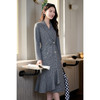 【预售10天】米思阳2026春季新款通勤气质收腰西装连衣裙时尚V领荷叶边鱼尾裙女4194/1104 商品缩略图1