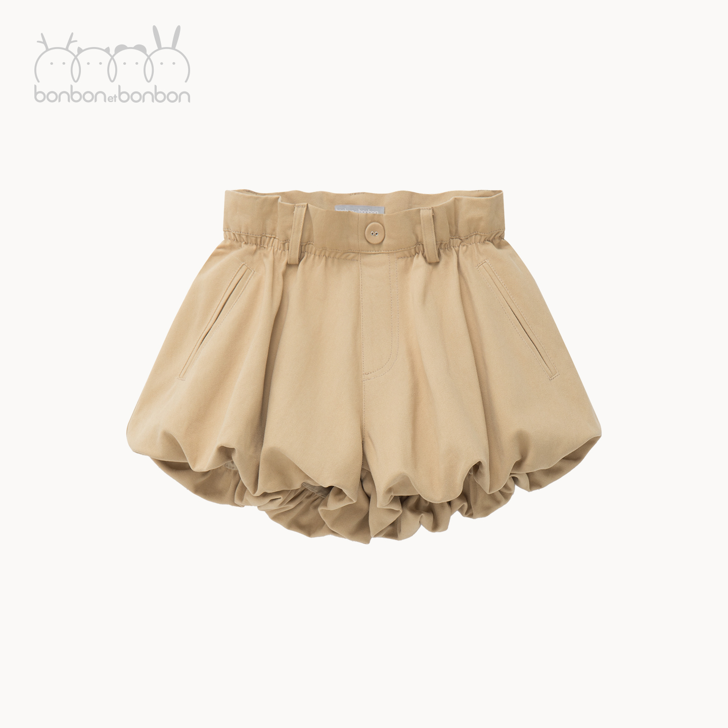 褶皱蓬蓬花苞短裤