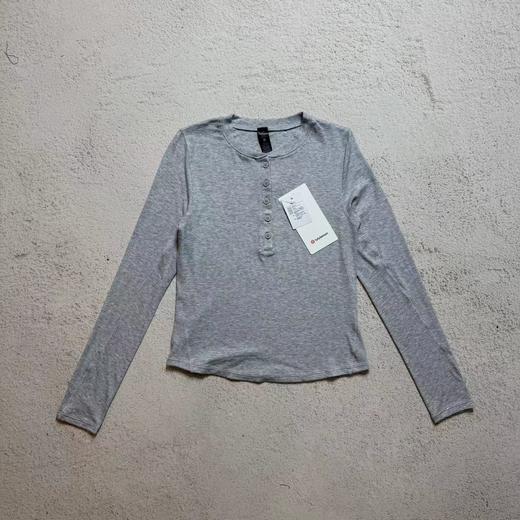 F032505春夏新品四色小半领纽扣紧身打底衫长袖T恤 商品图3