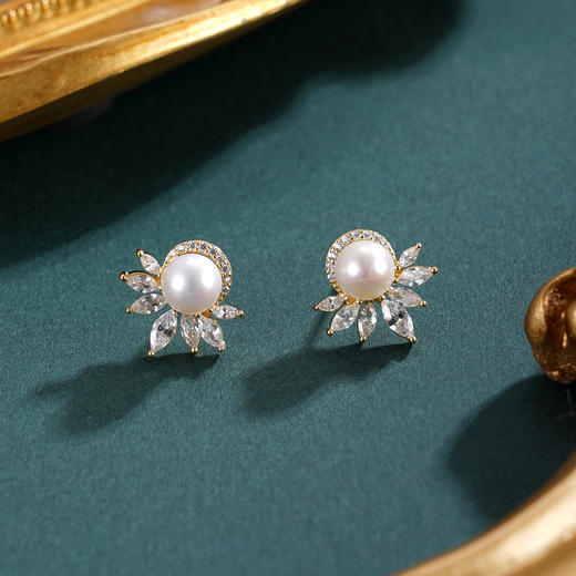 子佩集【花涧寻梦】银S925珍珠惜王妃耳钉【E4038】6mm珠镀金半花星芒2601 商品图0