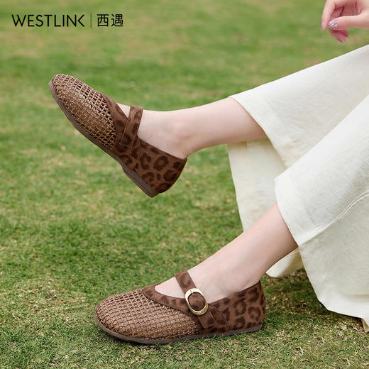 西遇镂空编织玛丽珍鞋女2026春夏季新款一字扣平底透气通勤单鞋子V0566354 商品图2