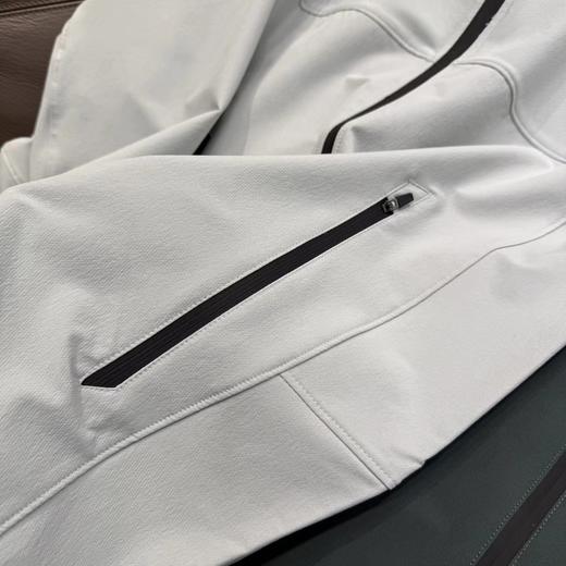 F032561春款上新功能性户外薄款透气休闲日常外套夹克 商品图9