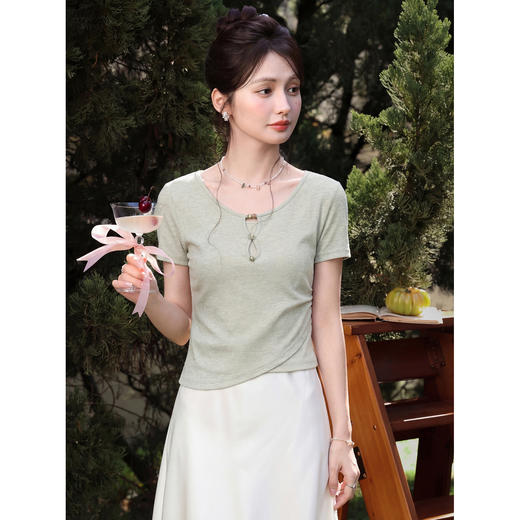 鹿向南【0328/20:00新品前一小时7折】绿色T恤 商品图0