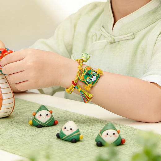 【故宫饰品】艾虎送福儿童艾草小老虎手绳编织文创端午节五彩绳礼物 商品图5
