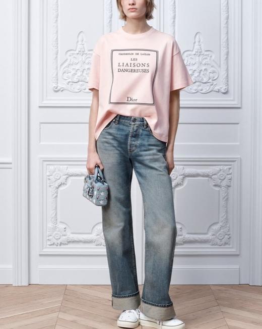 女款棉质刺绣宽松落肩短袖T恤fe010 商品图3