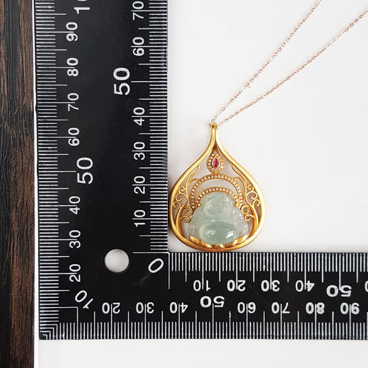 【天然正品】A货翡翠AU750黄金镶钻镶天然细腻浅青冰种佛公造型翡翠吊坠项链 佛公：17.6*14.8MM 131125AH22 商品图2