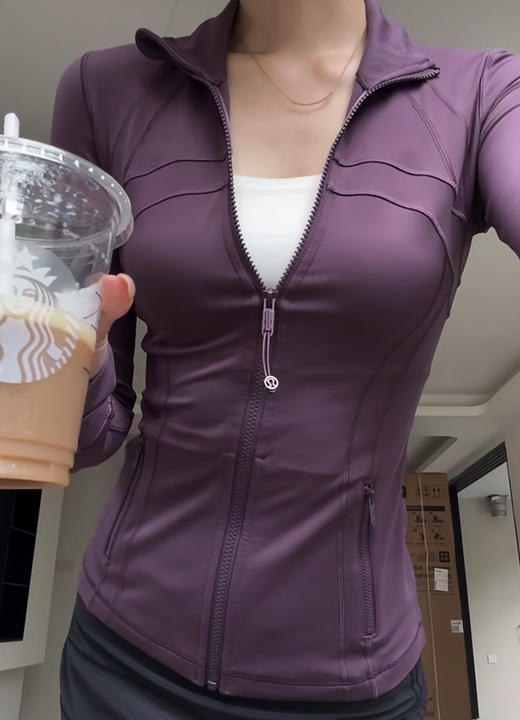 点此购买 Lululemon露露Define系列女士金标拉链运动夹克外套 md 343378 商品图6