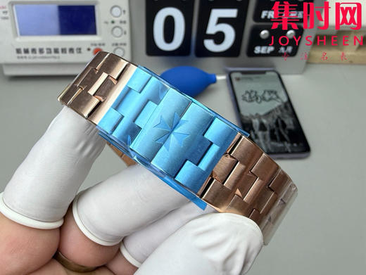 VC江诗丹顿8F纵横四海系列4500V 玫金蓝 男士腕表 商品图7