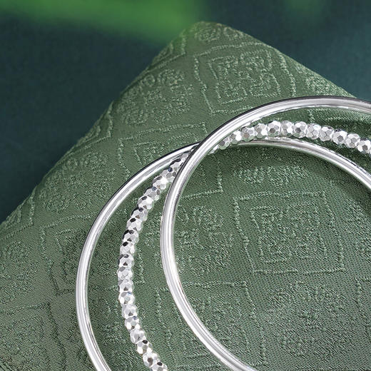 子佩集【福蝶使者】银S999手镯【WZ004320】三个圈切面珠蝴蝶福牌2602 商品图1