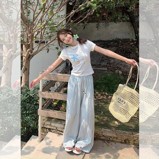 西遇度假风海星贝壳印花短袖T恤女2026夏季新款修身显瘦百搭上衣SS060258 商品图1