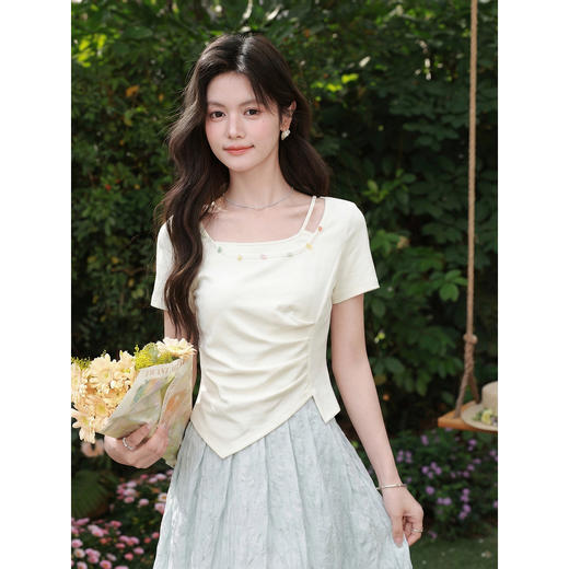 鹿向南【0328/20:00新品前1小时7折限量100件】杏色T恤 商品图0