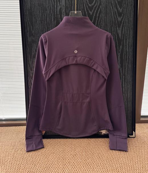 点此购买 Lululemon露露Define系列女士金标拉链运动夹克外套 md 343378 商品图10