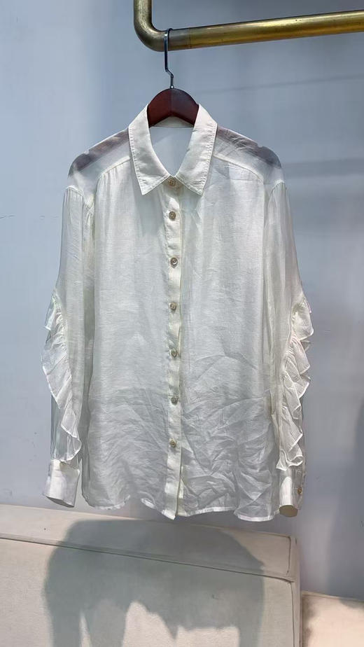 原单轻薄木耳边曲丝上衣 商品图1