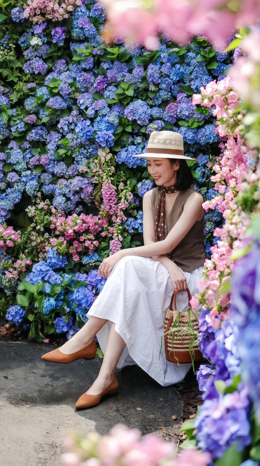 王菲同款超轻内增高弹性透气软底鞋 商品图0