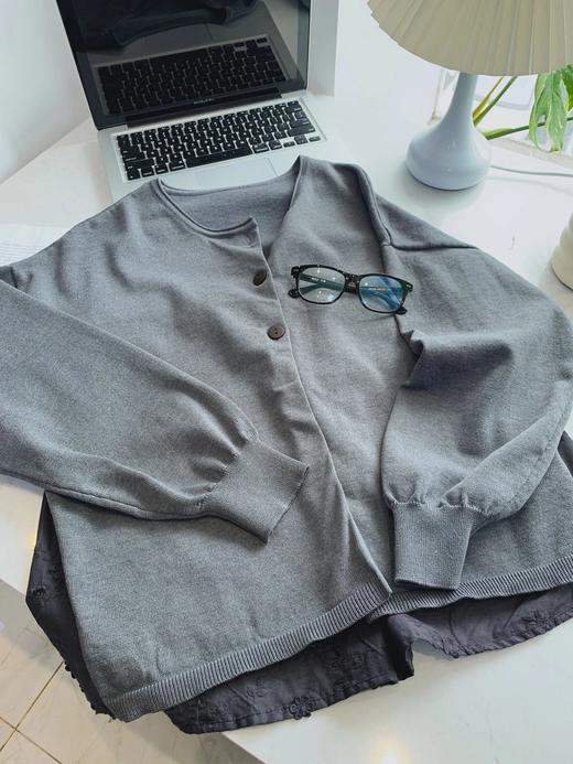 日单！无补！蕾丝拼接圆领开衫  26ZB03024- 商品图3