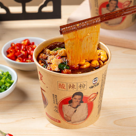 嗨吃家经典酸辣粉72g*12桶整箱 商品图1